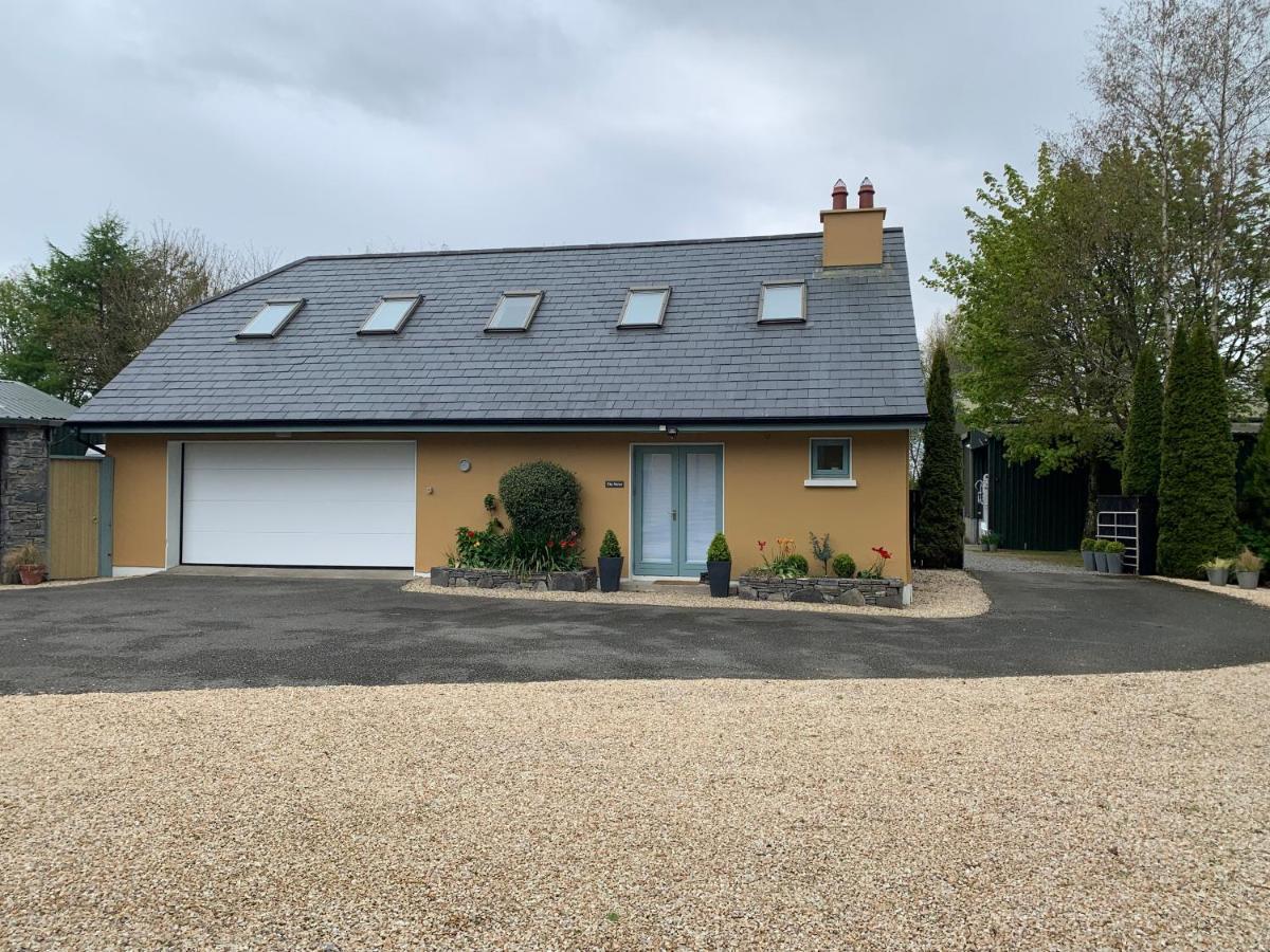 The Mews Villa Newbridge  Exterior photo